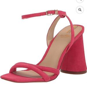 NWOB Sam Edelman Kia Suede Heeled
Sandals